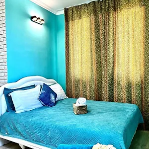 https://interstepkz-3.hotels-in-astana.com